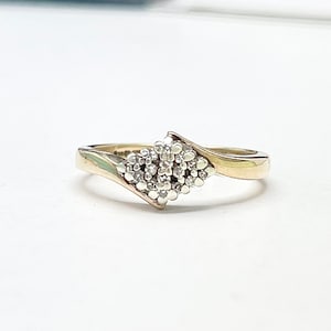 9ct Yellow Gold Diamond Cluster Ring sku1074