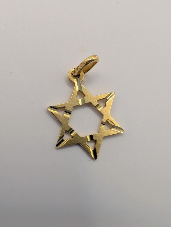 Brillantezza Radiosa: Ciondolo A Forma Di Stella Di David In Oro Bianco 14k Impreziosito Da 18 Diamanti, Per Un Totale Di 0,23 Carati, 0,50x0,50 Pollici. - Italia - Foto 10