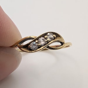 9ct Yellow Gold Vintage Trilogy Trinity Ring sku1523