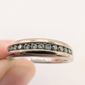 18ct White Gold Diamond Half Eternity Ring Sku2026