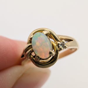14ct Vintage Opal Solitaire Ring With Diamond Accent Sku2043