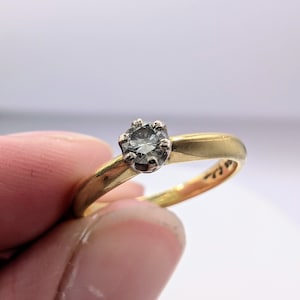18ct Yellow Gold Diamond Solitaire Ring sku1586