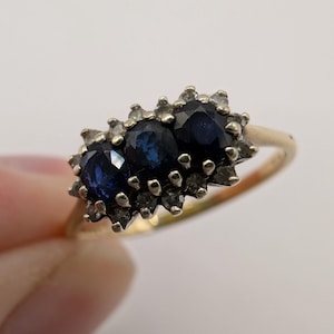 9ct Yellow Gold Sapphire & Diamond Cluster Ring Sku1963