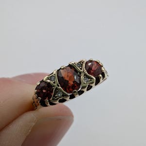 9 Karat Gelbgold Vintage Granat & Diamant Ring Sku2056