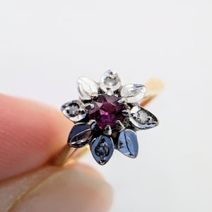 18ct Gold Ruby & Diamond Cluster Floral Ring sku1738
