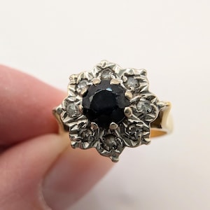 18ct Yellow Gold Vintage Sapphire & Diamond Cluster Ring Sku1980