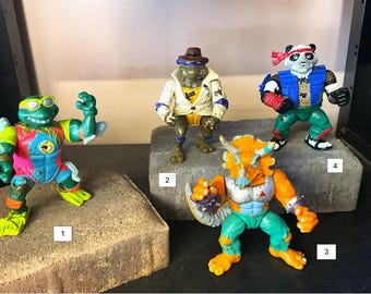 1990 Vintage Teenage Mutant Ninja Turtle Action Figures - 2 LEFT!