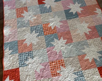 Handmade Quilt im modern design