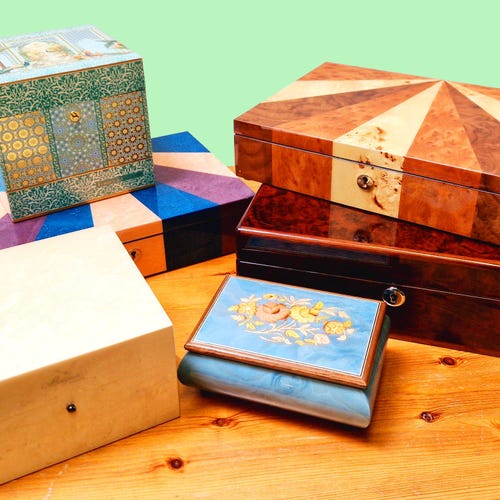 Amazon.com: YLSZHY Vintage Metal Jewelry Box, Alloy Round
