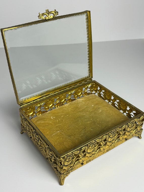 Vintage MCM Rose Patterned Ormolu Glass Box - image 9