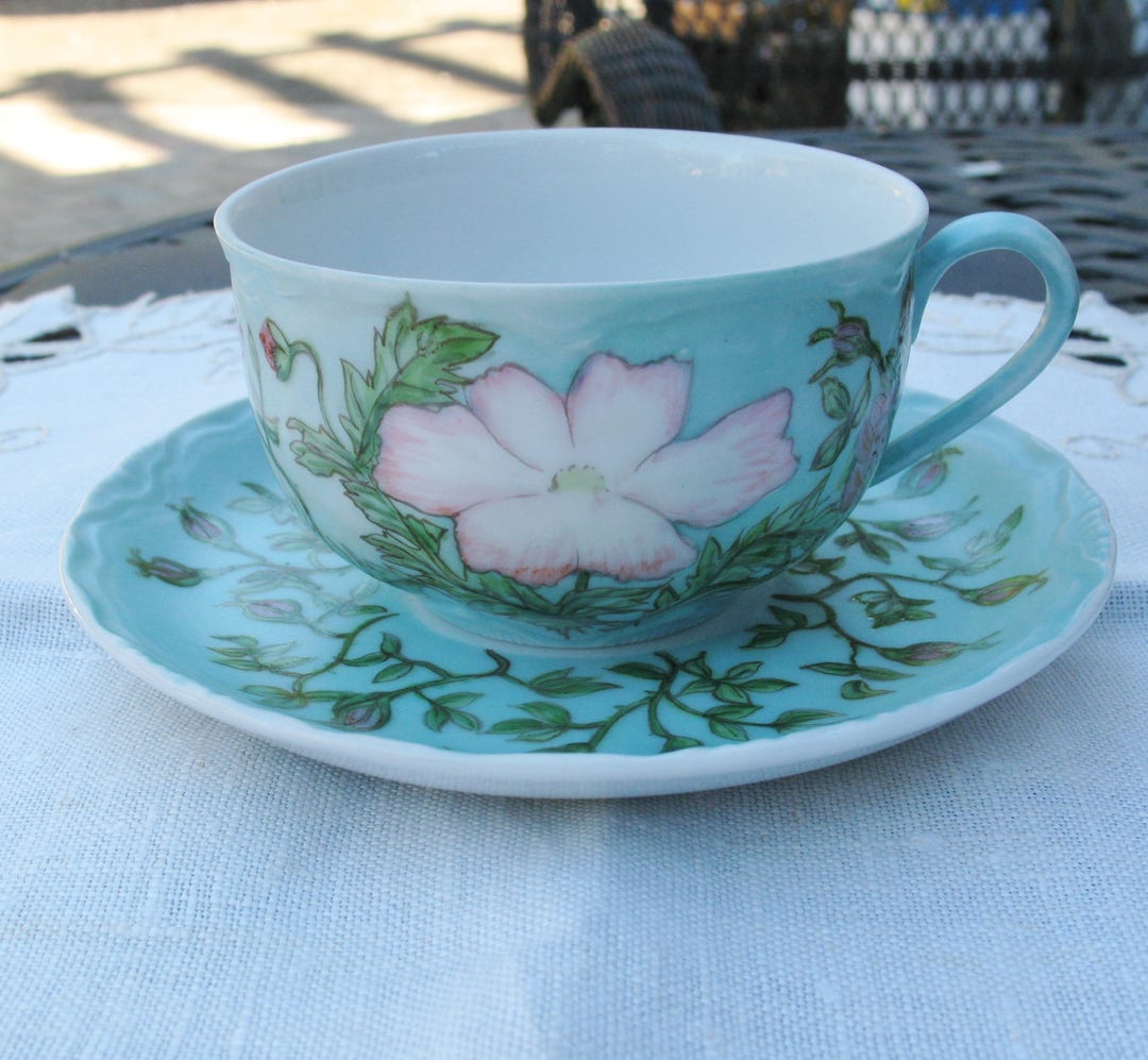 Hand-painted Teacup in Famille Rose Style Ireland