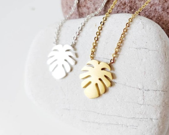 Cheese plant necklace, Plant lover gift, Monstera plant, Tropical necklace, Botanical gift, Garden jewelry, Swiss cheese plant, Florist gift