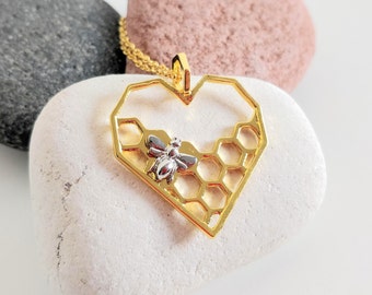 Honey bee necklace, Honeycomb pendant, Hexagon Honey comb jewelry, Beehive jewelry, Bee pendant, Bee keeper gift, Bee lover gift, Kawaii