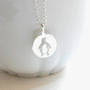 Penguin necklace, Small disc pendant, Animal pendant, Antarctica gift, Animal gift, Minimalist necklace, Winter jewelry, zookeeper gift