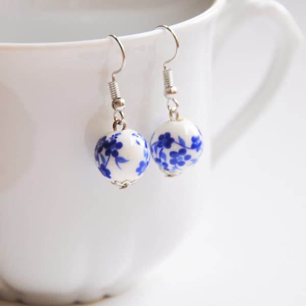 Ceramic jewellery, China jewelry, Blue flower earring, Flower girl gift, Blue china, Mother gift, Porcelain earring, China porcelain, UK