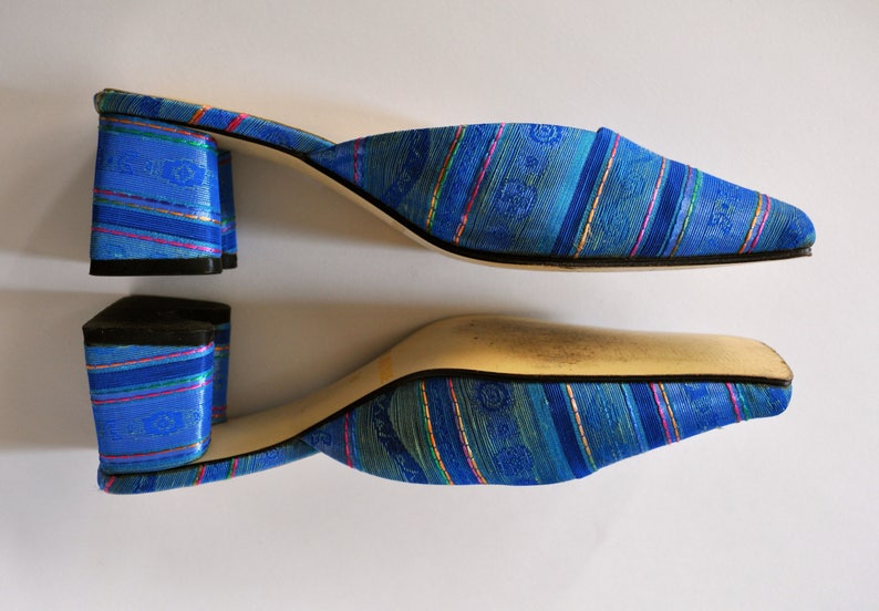 Vintage Marino Boutique Ladies shoes size 7 12 M blue