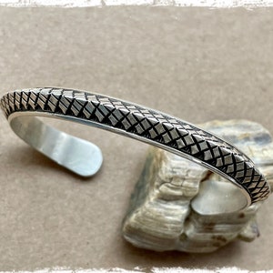 Navajo Randy Secatero スタンプワーク　バングル Navajo Randy Secatero スタンプワーク バングル - アクセサリー