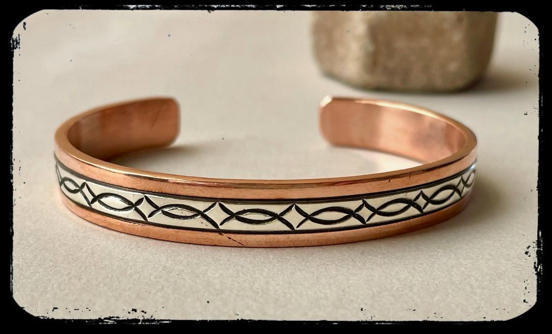 Sylvana Apache - Etsy