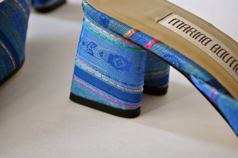 Vintage Marino Boutique Ladies shoes size 7 12 M blue