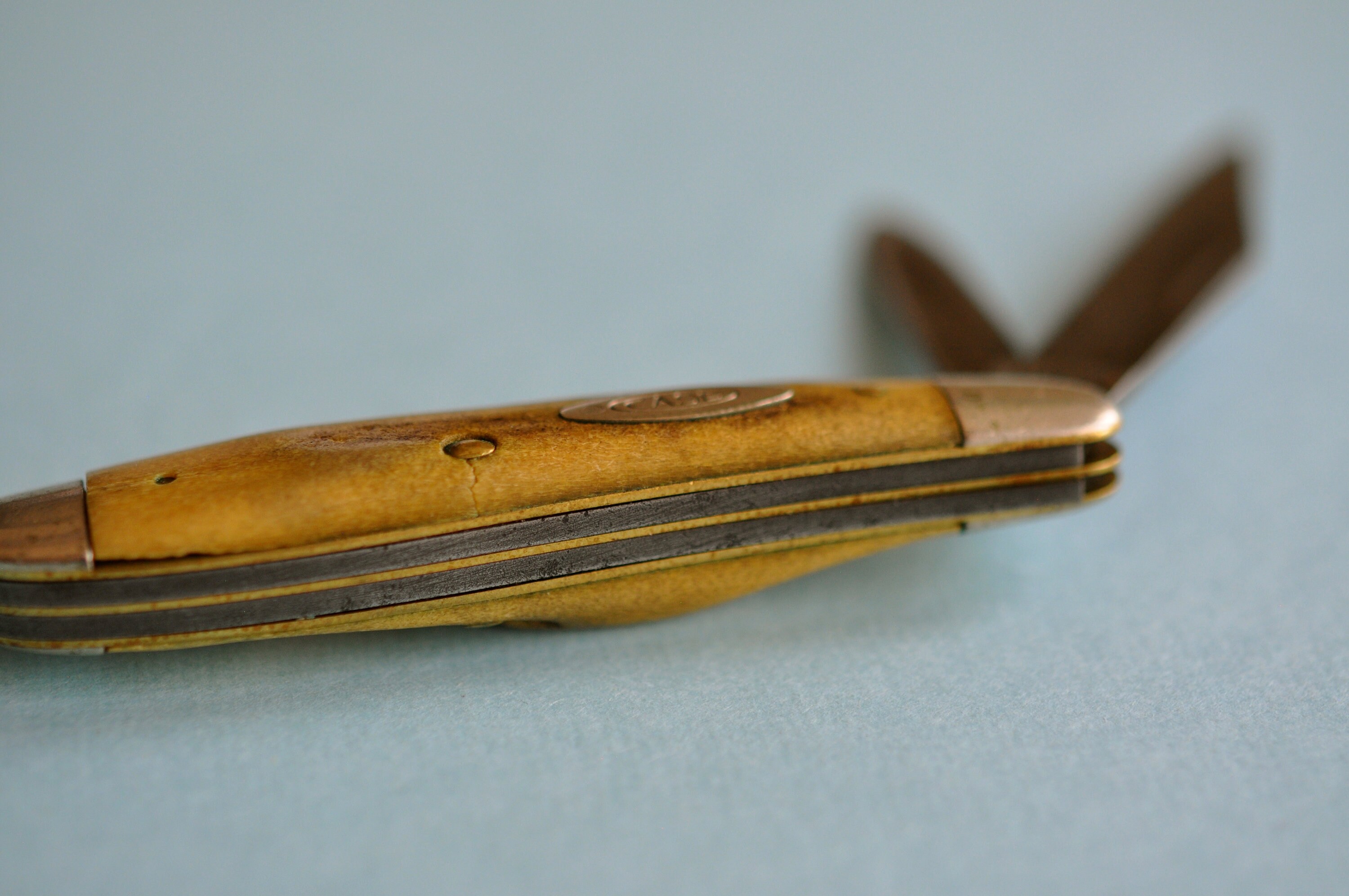 Vintage Case XX Peanut Pocket Knife 5220 Stag Handle USA (1964-69