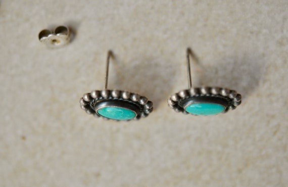 Vintage Native American turquoise earrings oval s… - image 5