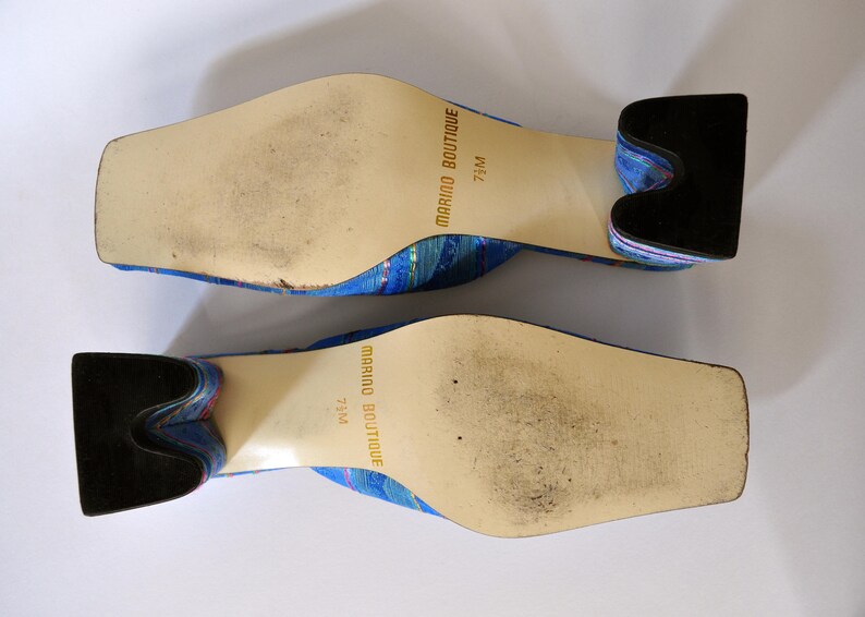 Vintage Marino Boutique Ladies shoes size 7 12 M blue