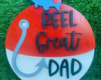 REEL GREAT DAD fishing line bobber door hanger sign perfect for a Father’s Day gift!