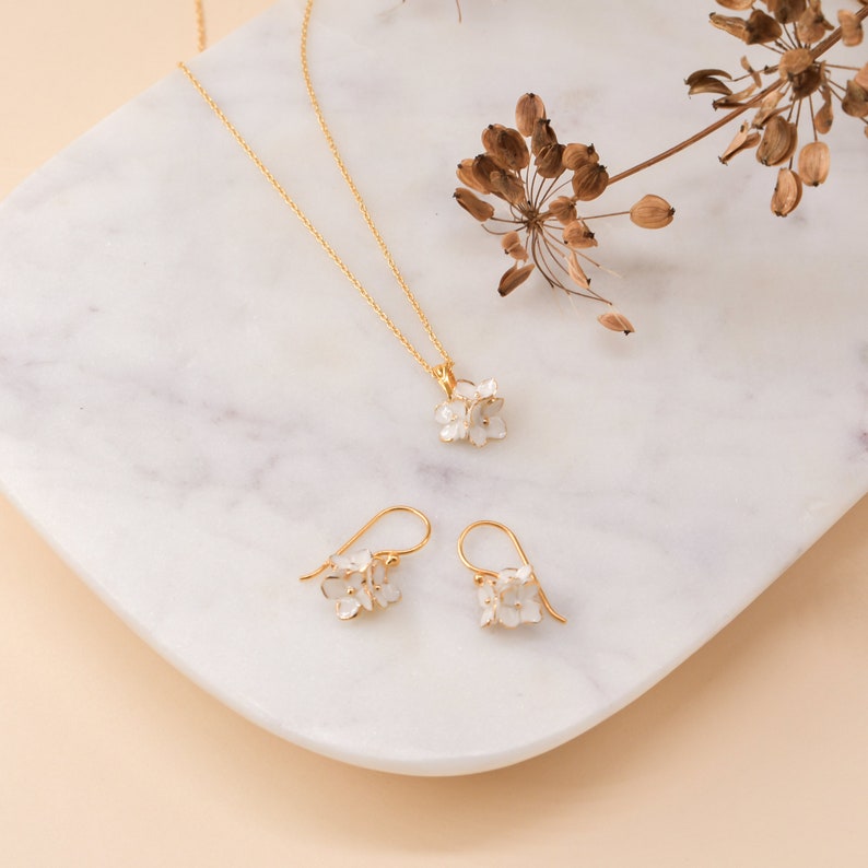 Forget me not Necklace And Earring/ Dainty Jewellery/ Wedding jewellery Set/ Flower jewellery/ Bridesmaid gift/Gift for her/Bridal Jewellery set w/ drop earring