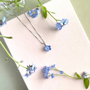 Porcelain Blue Forget me not necklace/ Flower Necklace/ Dainty necklace/ Porcelain jewellery/Bridesmaid gift/Gift for her