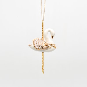 Merry Go Round porseleinen zwaan hanger ketting/witte zwaan ketting