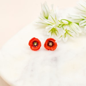 Porcelain red poppy stud earring/ Poppy earrings/ Stud earrings/ Dainty earrings/ Porcelain earrings/ Flower earrings/ gift for her