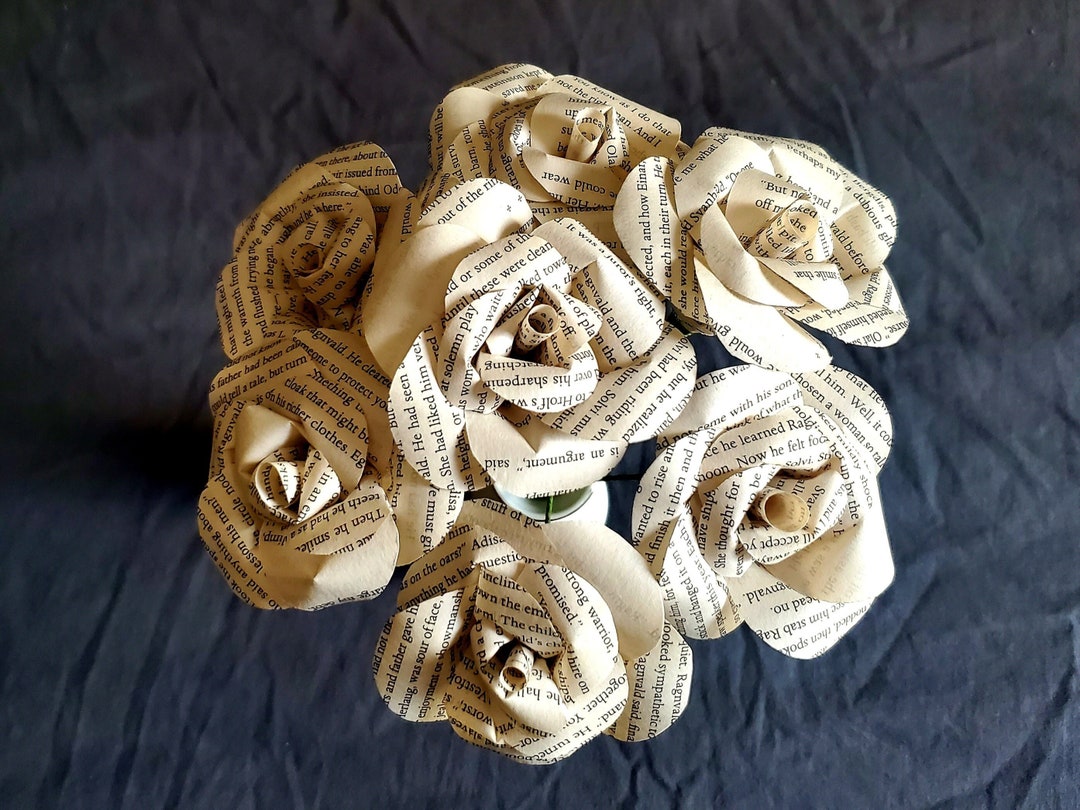 Small Book Page Roses, Book Page Flowers, Small Paper Roses Made Out of ...