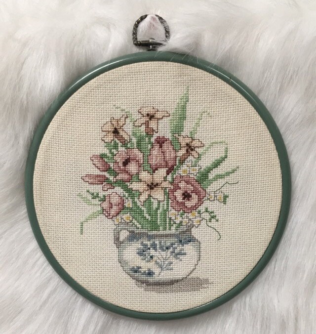 Flower Vase Cross Stitched Set Etsy Canada