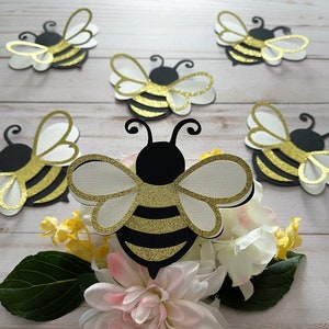 Set of 6 3D Bees, Large Bees, Bee Baby Shower, Bee Nursery, Wall decor, Bee Party, Bumble Bee, Mommy to Bee, What will it Bee, Gender Reveal