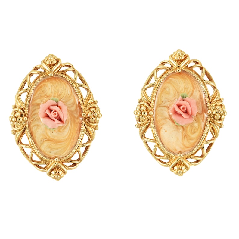 Vintage Avon Victorian Rose in Gold Plated Clip Earrings