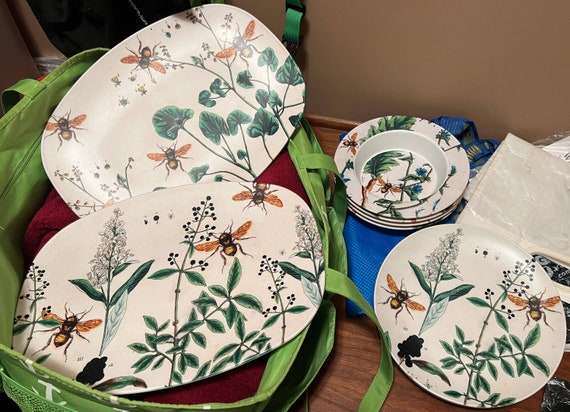 Butterfly dinner plates hotsell