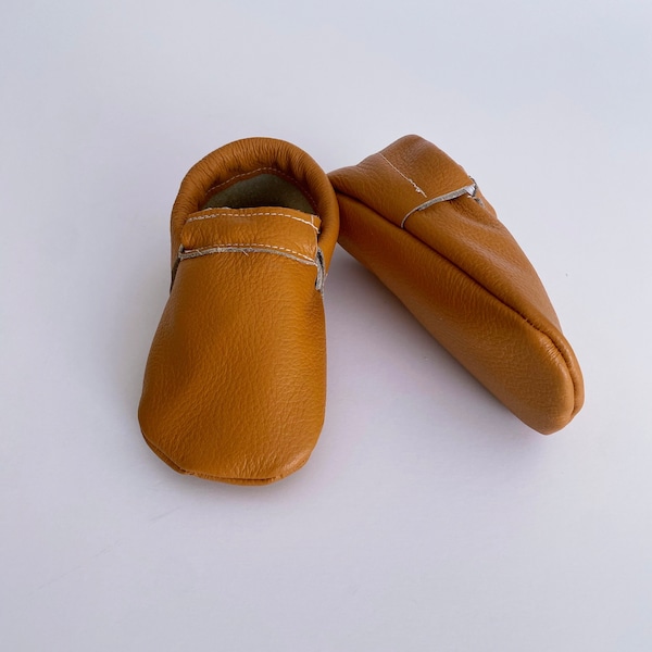 Caramel Leather Baby Shoes, Toddler Shoes, Moccs, Leather Shoes, Soft Soled Shoes, Barefoot Shoes, READY TO SHIP