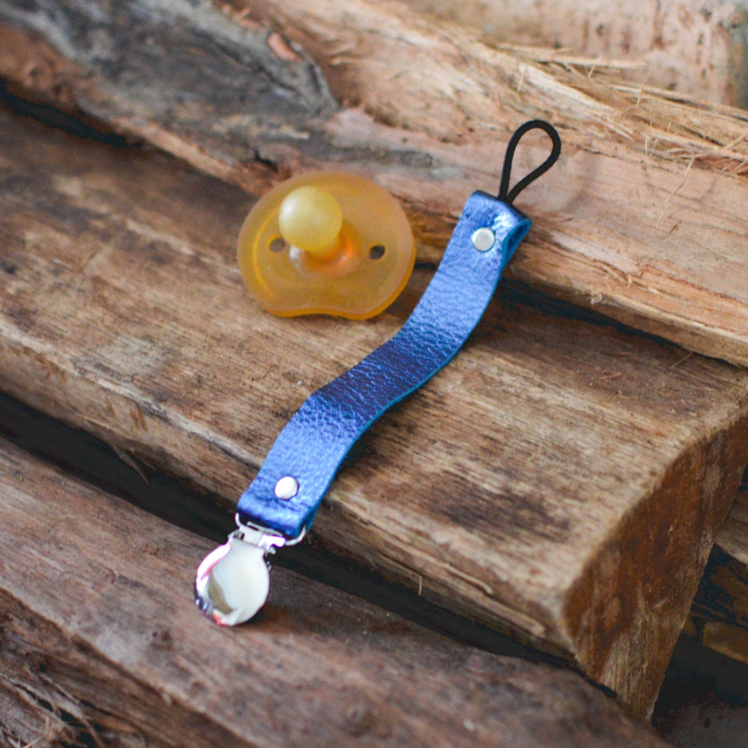 Metallic Blue Leather Pacifier Clip // Paci Clips // New Baby Etsy UK
