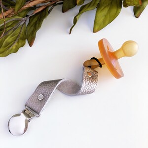 Nickel Leather Pacifier Clip / Leather Paci Clip / Pacifier Clip / Leather Pacifier Clip / New Baby Gifts