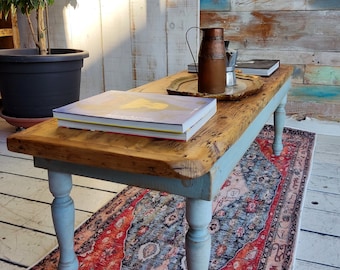 Table basse de style champêtre