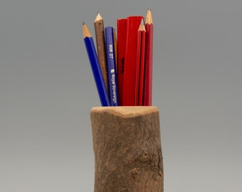 Rustic Pen pot in Beech