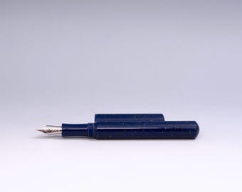 Lapis Blue Fountain Pen – Minimalist Design