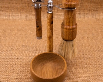 Safety Razor set in American and English Oak