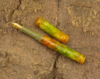 Artisan Fountain pen in Spring Colours Acrylic