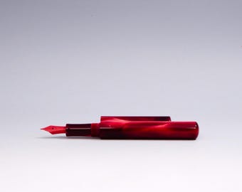 Rioja Pearl Acrylic Fountain Pen – Minimalist Design