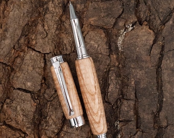 Leveche Rollerball pen in Chrome and Rippled Ash