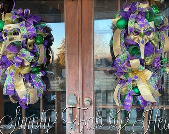 Double Door Mardi Gras Swag Set, Mardi Gras Wreath, Mardi Gras Mask, Mardi Gras Party, Mardi Gras, Mardi Gras Decor, Large Mardi Gras Wreath