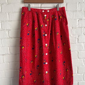 vintage 80’s red floral skirt midi skirt floral vintage skirt boho skirt button front skirt cotton vintage skirt retro red skirt Uk 12/ 14