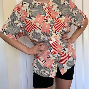 Stunning women’s colourful RAVENS retro vintage 90s hipster printed Blouse/ 80’s apparel uk 10 approximately