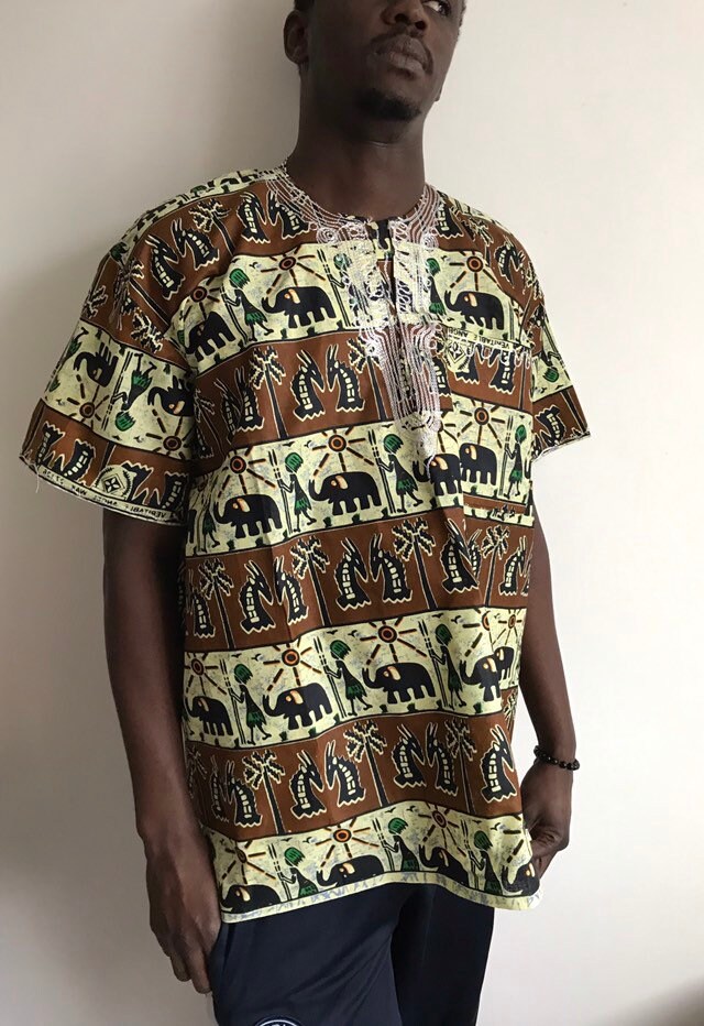 Image of Traditional African Mens Tunic/ Ethnic Embroidered Boubou Set/Kaftan Style Men’S Tunic Top & Matching Pants/Boubou/ Tunique Africaine/M